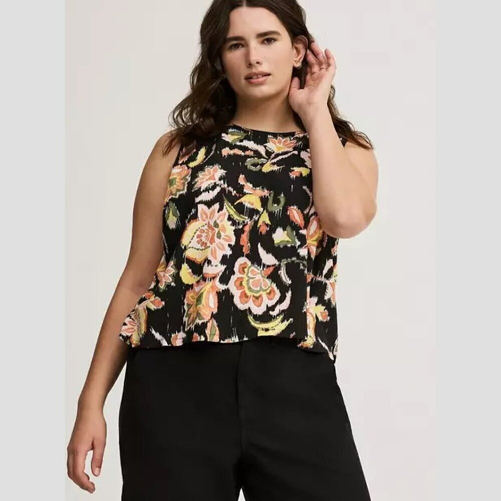 Torrid - Challis Crop Shell Top in Bella Jaco Deep Black​​​​​